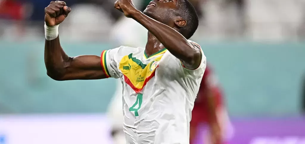 Senegal vence e seleção do Catar fica a um passo da eliminação da