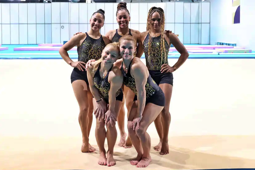 Primeiro treino oficial das equipes de ginástica do Brasil em Paris