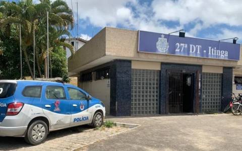 Homem ataca ex e esfaqueia atual dela em Salvador