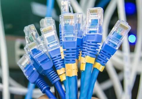 Preço da internet deve aumentar no Brasil após decisão de comitê