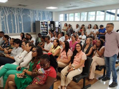 Hospital Clériston Andrade realiza culto ecumênico para celebrar as festividades natalinas