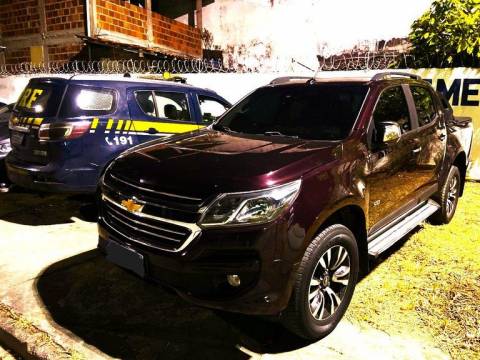 Pai pega carro emprestado do filho e acaba levado para a delegacia em Santo Antônio de Jesus