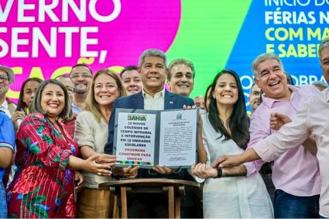 Governador anuncia R$ 100 milhões para construção e ampliações de escolas em Feira de Santana