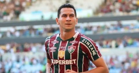 Paulo Henrique Ganso é diagnosticado com miocardite