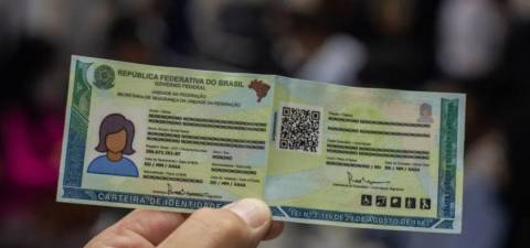 Nova carteira de identidade reduz riscos de fraude em comparação ao RG antigo