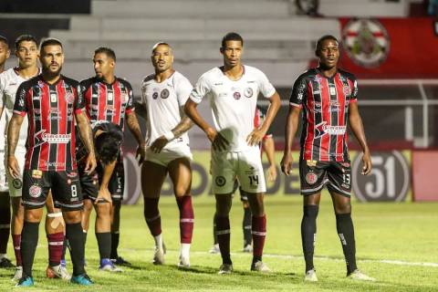 Atlético de Alagoinhas e Jacuipense empatam no Carneirão