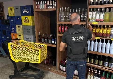 Polícia Civil cumpre mandados em esquema de bebidas falsificadas em Feira de Santana