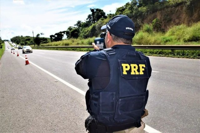 Infrações por excesso de velocidade aumentam quase 150% nas rodovias federais da Bahia