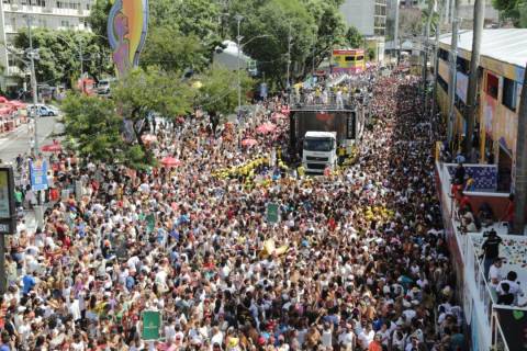 Confira as atrações do 4º dia do Carnaval de Salvador e veja transmissão ao vivo pela TV Geral