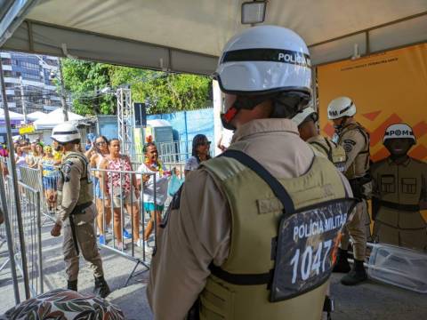 Portais de segurança já impediram a entrada de mais de três mil itens proibidos no Carnaval de Salvador