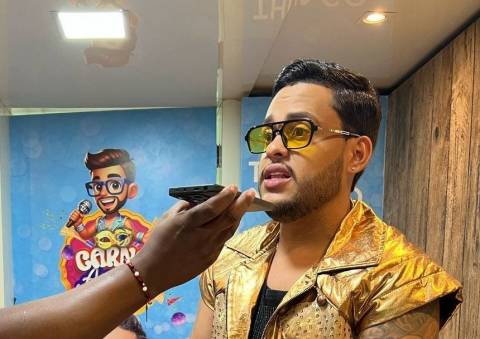 Thiago Aquino fala sobre trajetória no Carnaval e confirma presença na Micareta de Feira