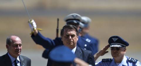 Exército discute onde Bolsonaro ficará preso se for condenado pelo STF