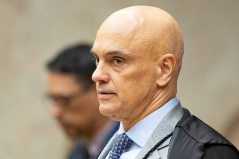 Moraes volta a criticar big techs e brinca: 'não sou comunista, não é possível que acreditem'