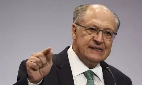 “Se fizer olho por olho, vai ficar todo mundo cego”, diz Alckmin sobre taxação de aço e alumínio pelos EUA